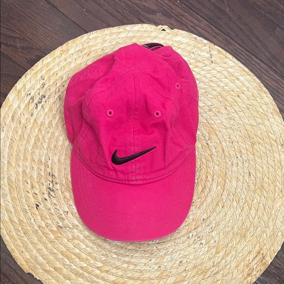 Nike Toddler Signature Fuchsia Baseball Hat Cap with Black Logo - Picture 3 of 9